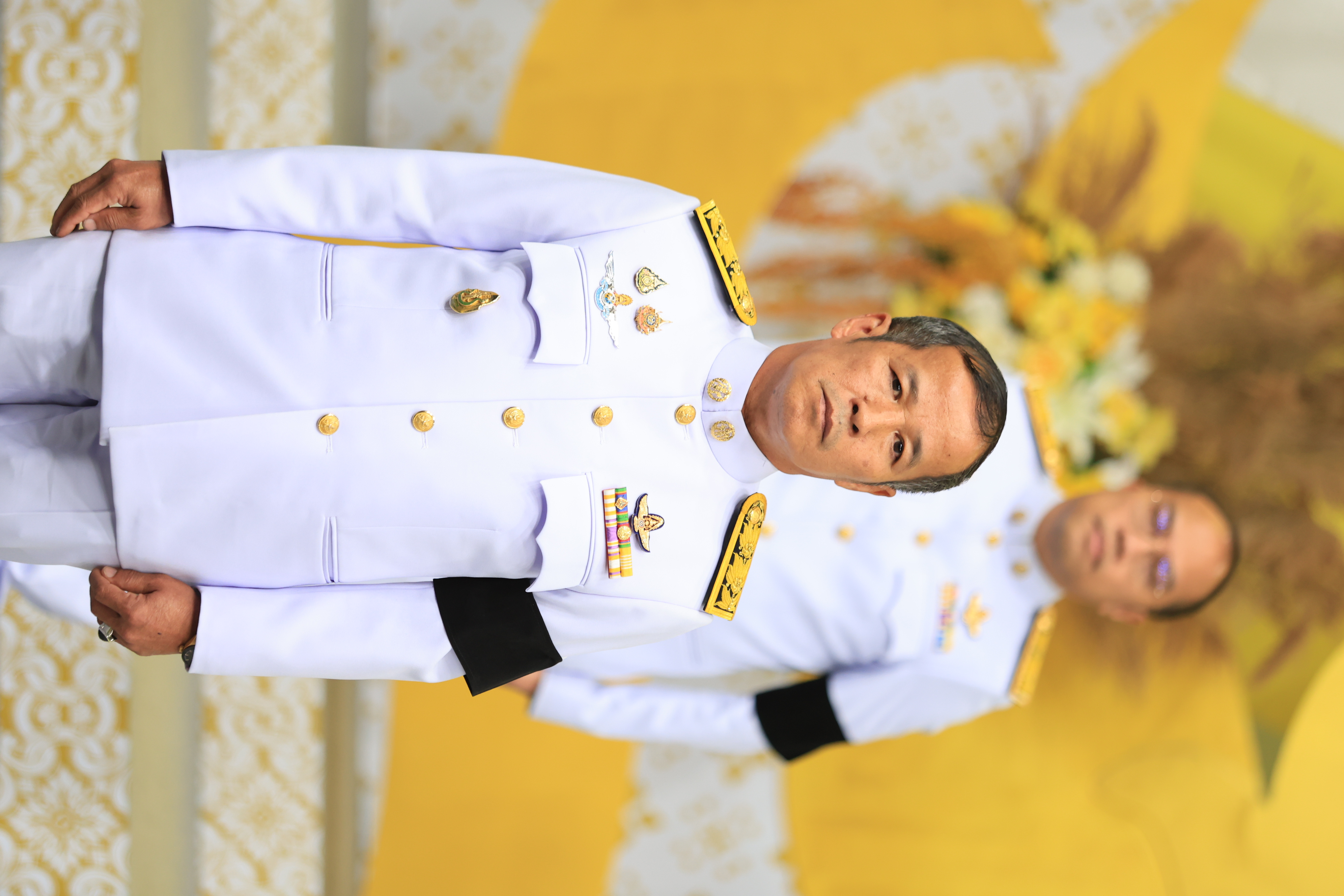 title - คณะผู้บริหาร ส.ป.ก. บันทึกเทปถวายพระพรชัยมงคล เนื่องในโอกาสมหามงคลเฉลิมพระชนมพรรษา 74 พรรษา พระบาทสมเด็จพระปรเมนทรรามาธิบดีศรีสินทร มหาวชิราลงกรณ พระวชิรเกล้าเจ้าอยู่หัว